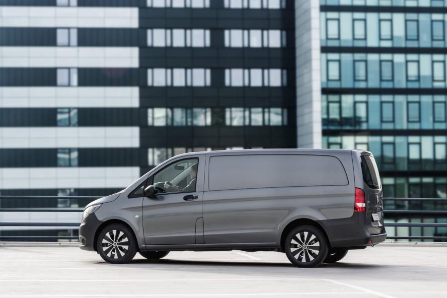  Mercedes-Benz Vito Panel Van 2020 года  (WW) (фото 5 из 42)